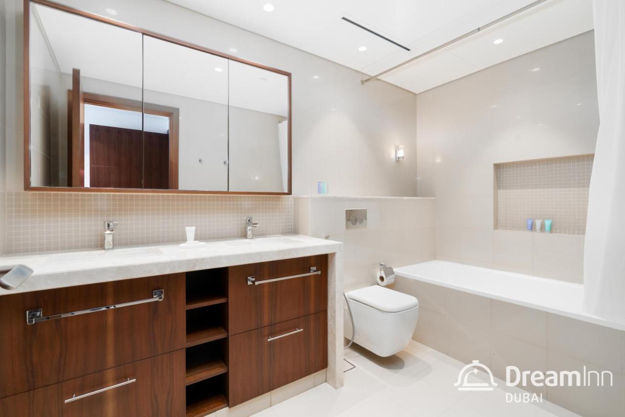 Dream Apartment- Tajer Souk Al Bahar شقة *